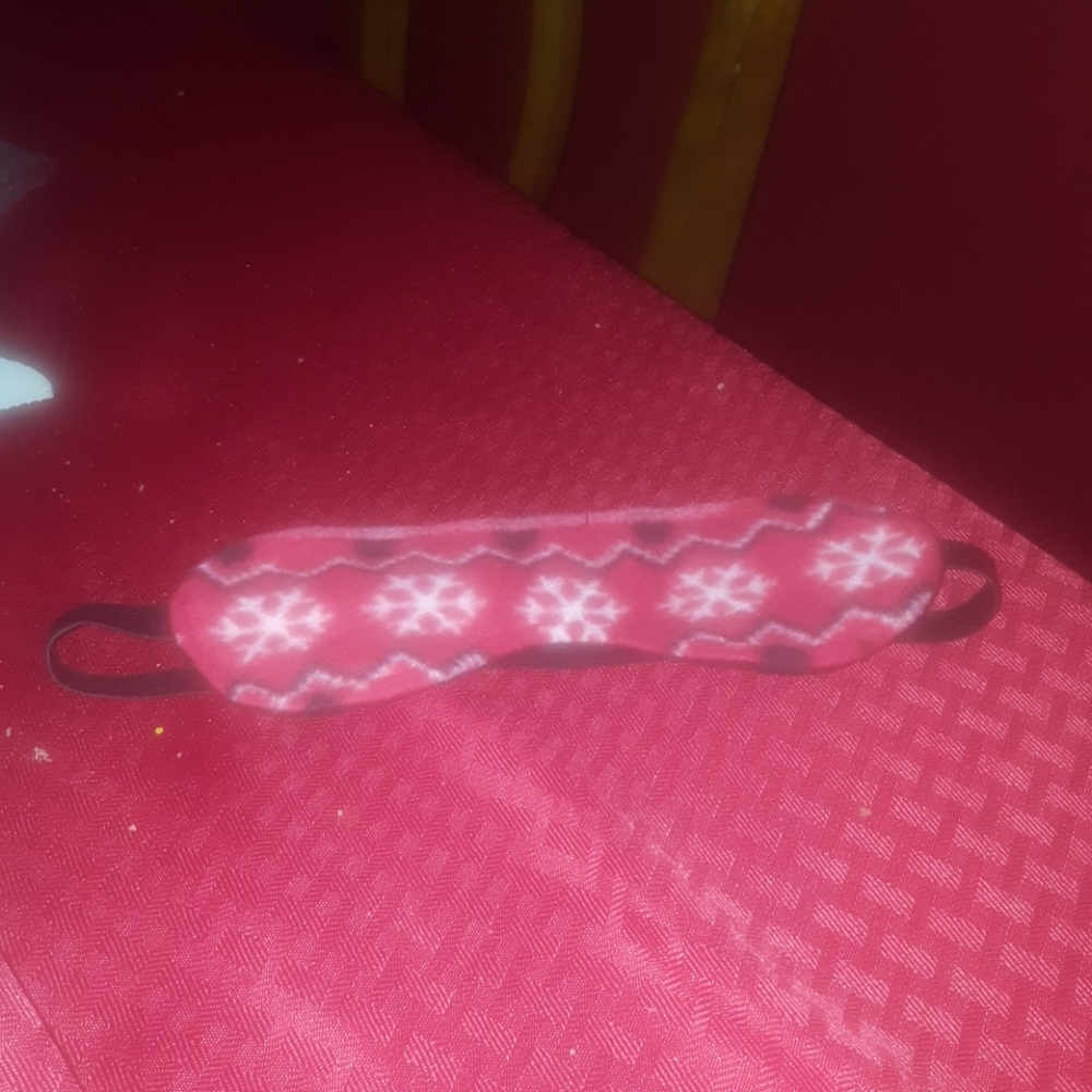 Sleeping mask